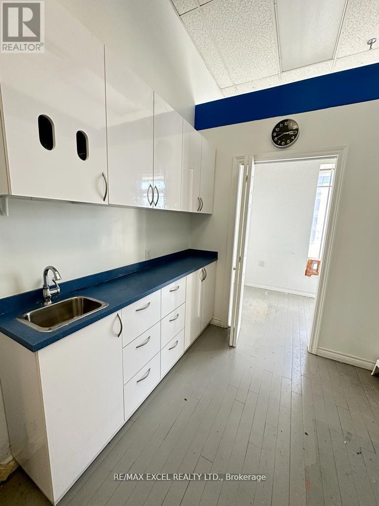 13 - 3833 Midland Avenue, Toronto, Ontario  M1V 5L6 - Photo 3 - E13703562