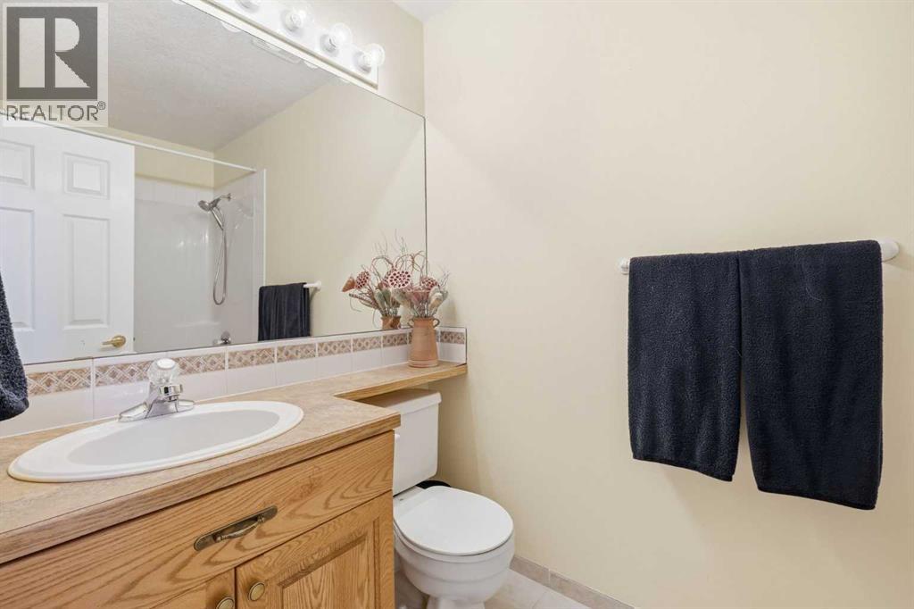 535 Cimarron Point, Okotoks, Alberta  T1S 1S6 - Photo 27 - A2337340