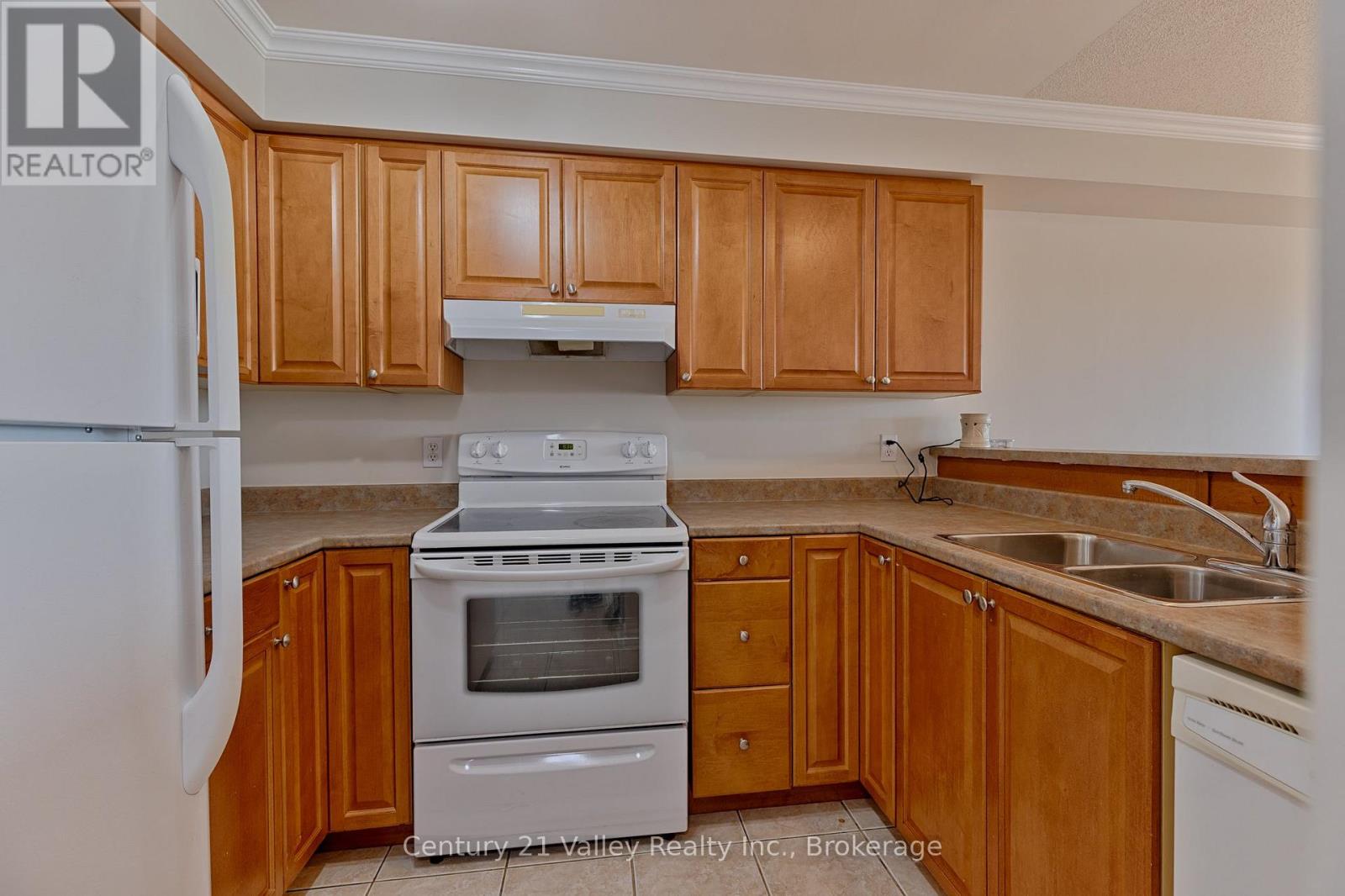 302 - 16 Sheffield Street, Arnprior, Ontario  K7S 0A2 - Photo 7 - X13703560
