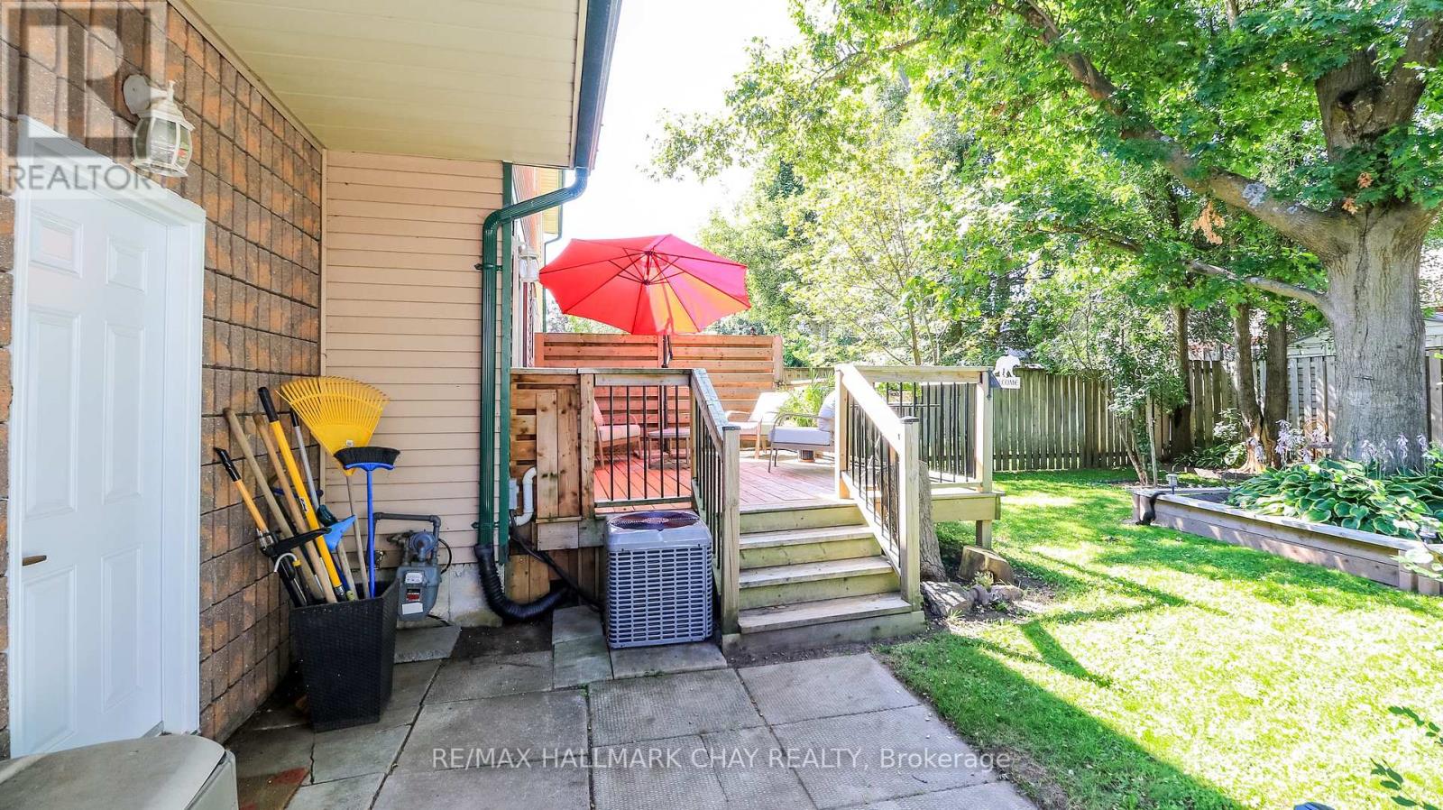 32 Wilde Place, Barrie, Ontario  L4N 4W7 - Photo 40 - S13703554