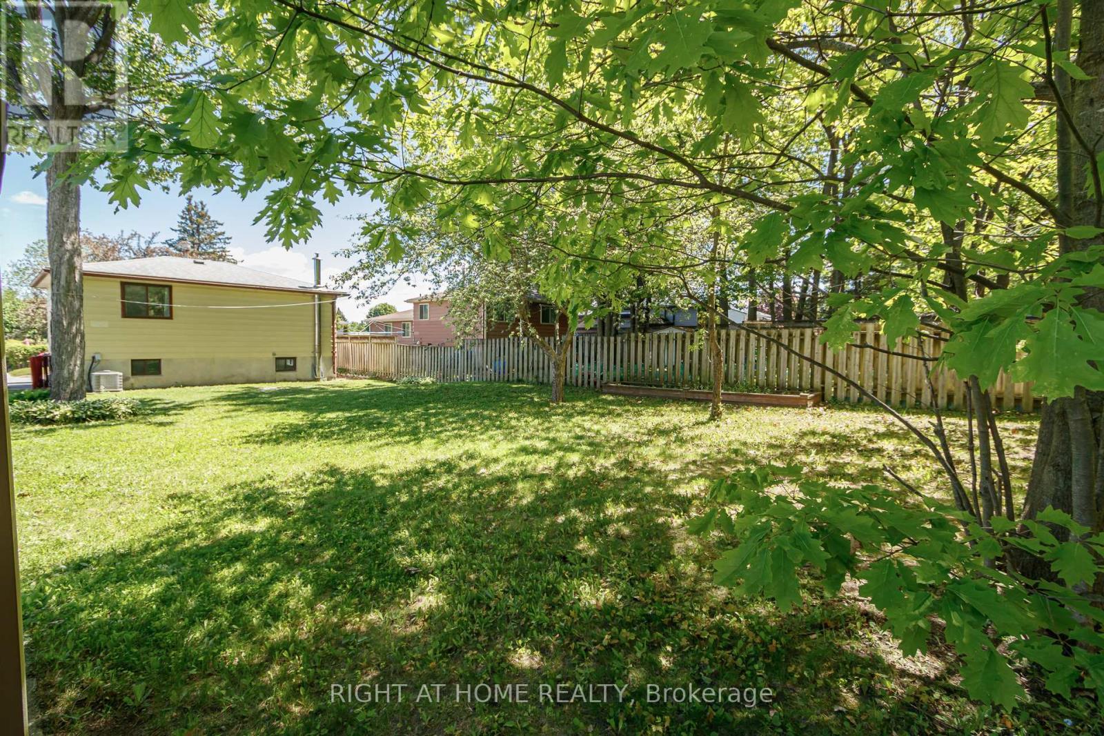 1059 Glen Mhor Crescent, Midland, Ontario  L4R 4P5 - Photo 26 - S13703630
