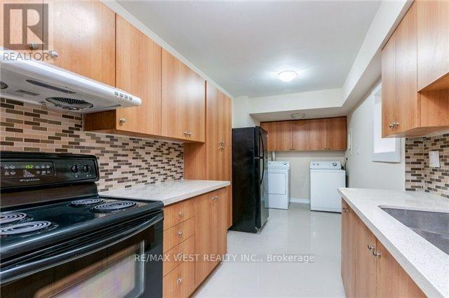 102 - 370 DIXON ROAD, Toronto, Ontario