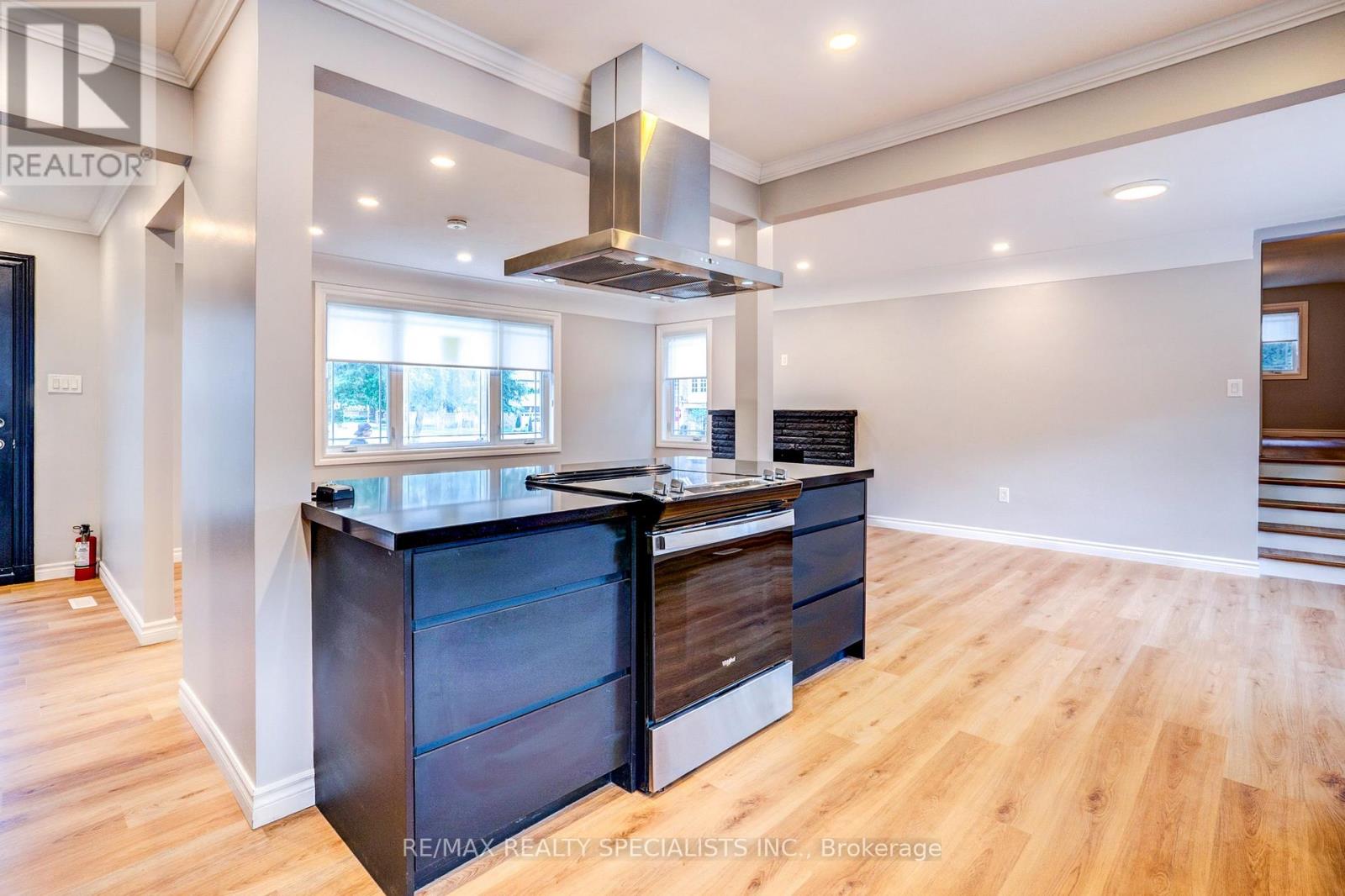 Main - 454 Mayzel Road, Burlington, Ontario L7R 3C3 - Photo 11 - W13699312