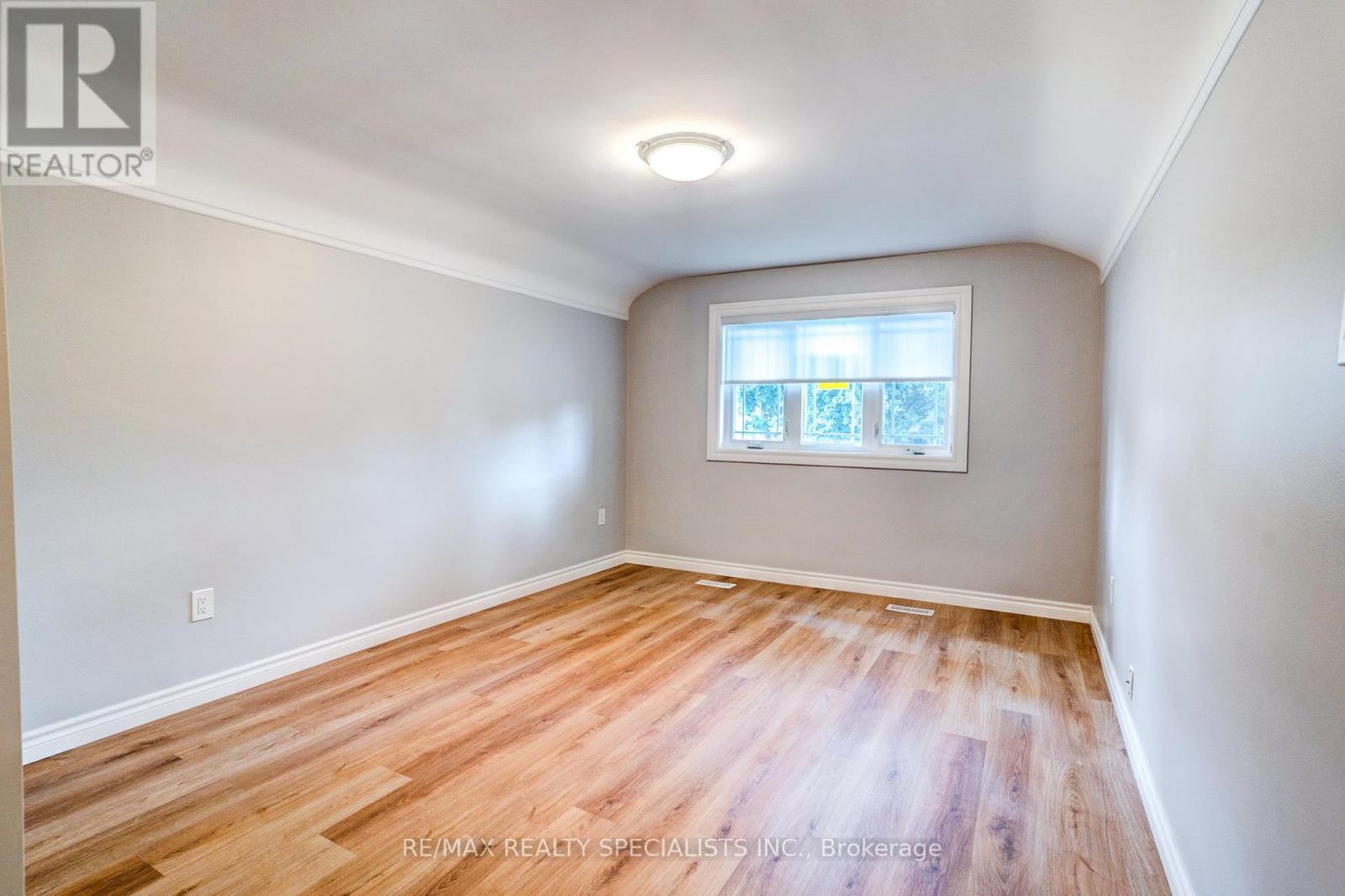 Main - 454 Mayzel Road, Burlington, Ontario L7R 3C3 - Photo 15 - W13699312