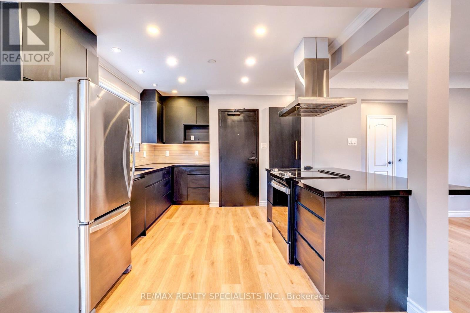 Main - 454 Mayzel Road, Burlington, Ontario L7R 3C3 - Photo 3 - W13699312