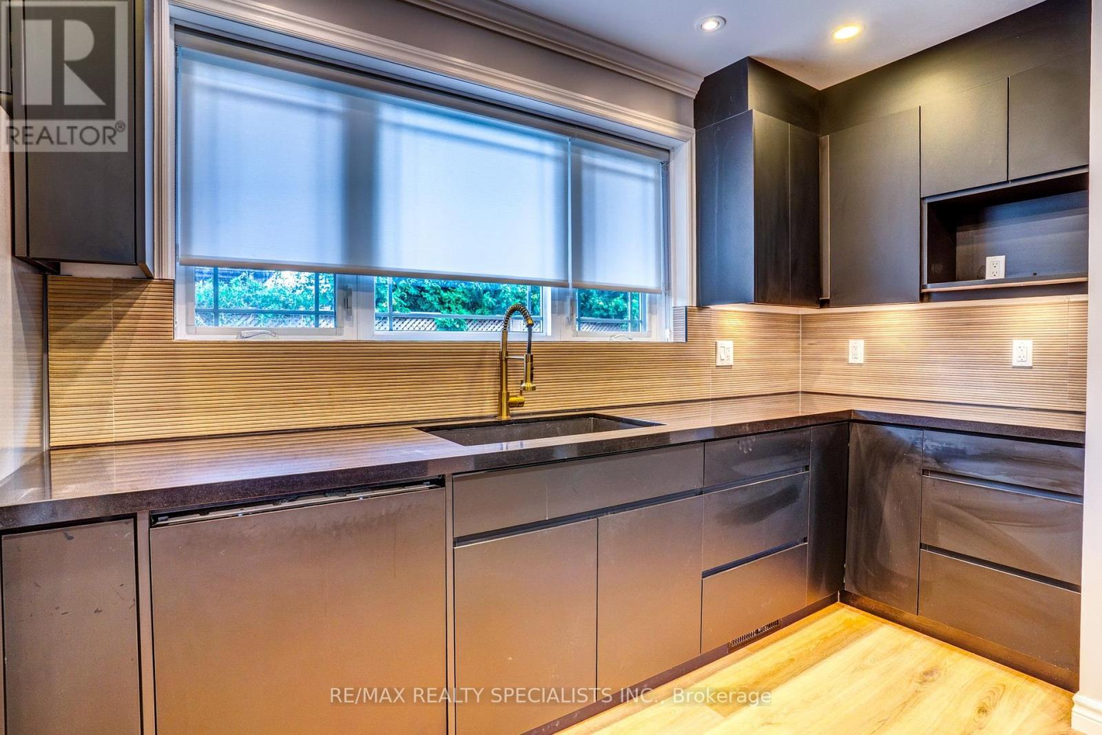 Main - 454 Mayzel Road, Burlington, Ontario L7R 3C3 - Photo 12 - W13699312