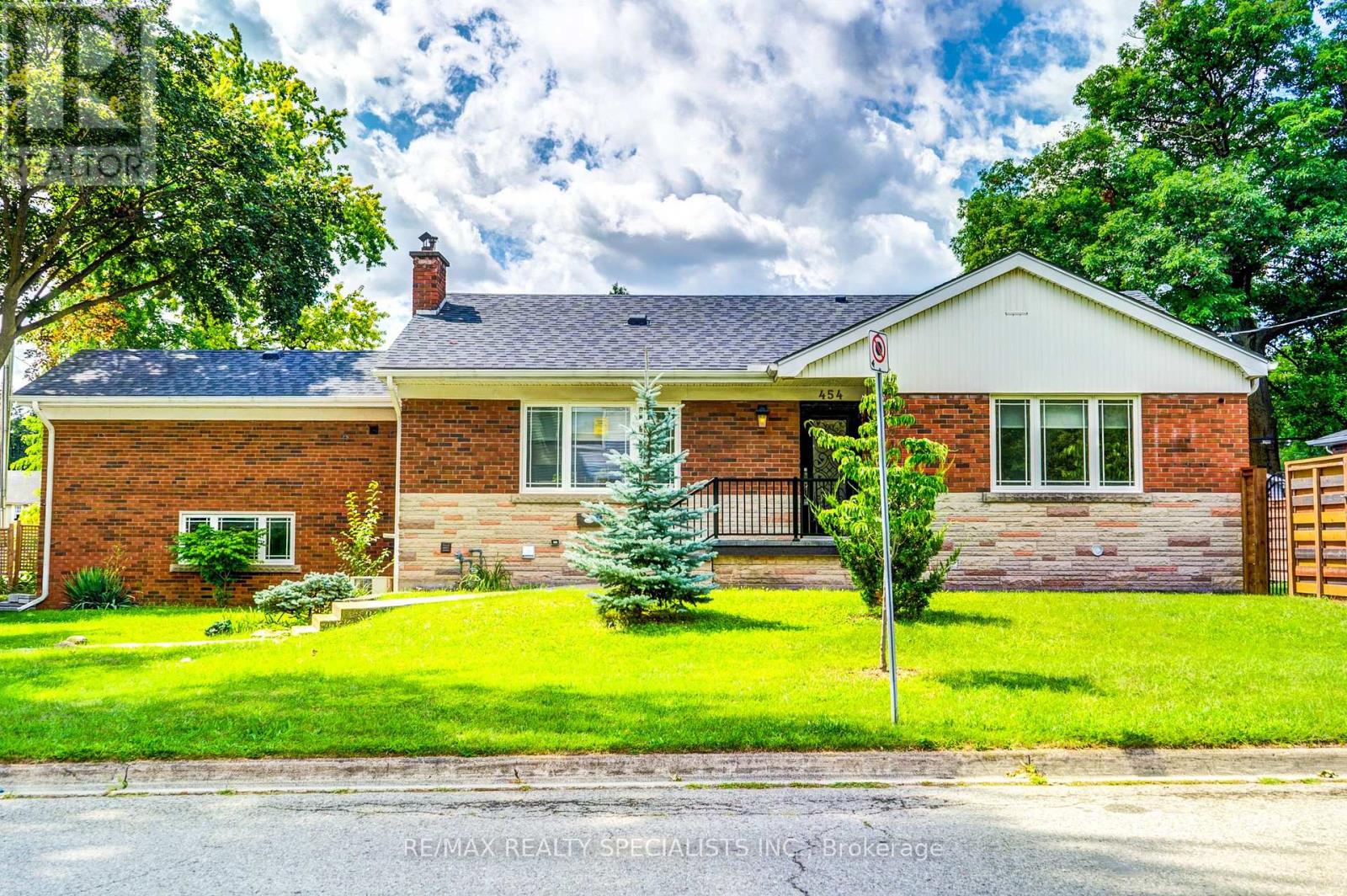 MAIN - 454 MAYZEL ROAD, Burlington, Ontario