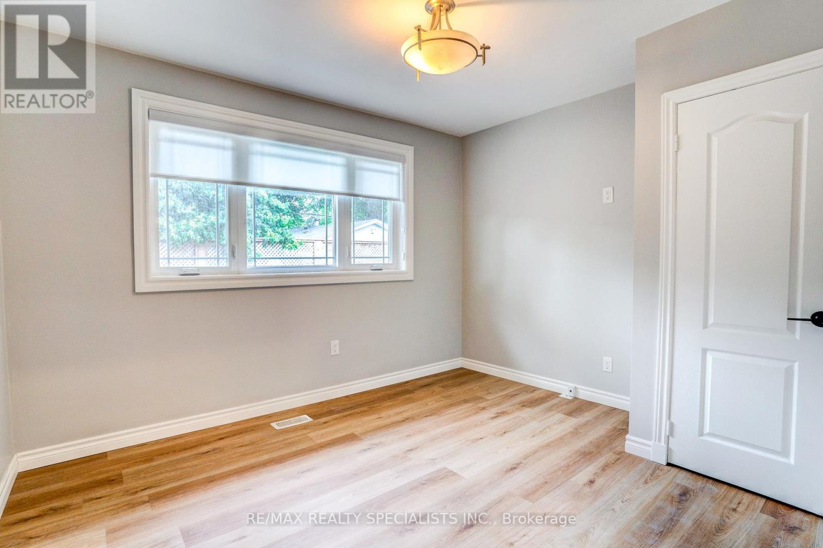 Main - 454 Mayzel Road, Burlington, Ontario L7R 3C3 - Photo 22 - W13699312