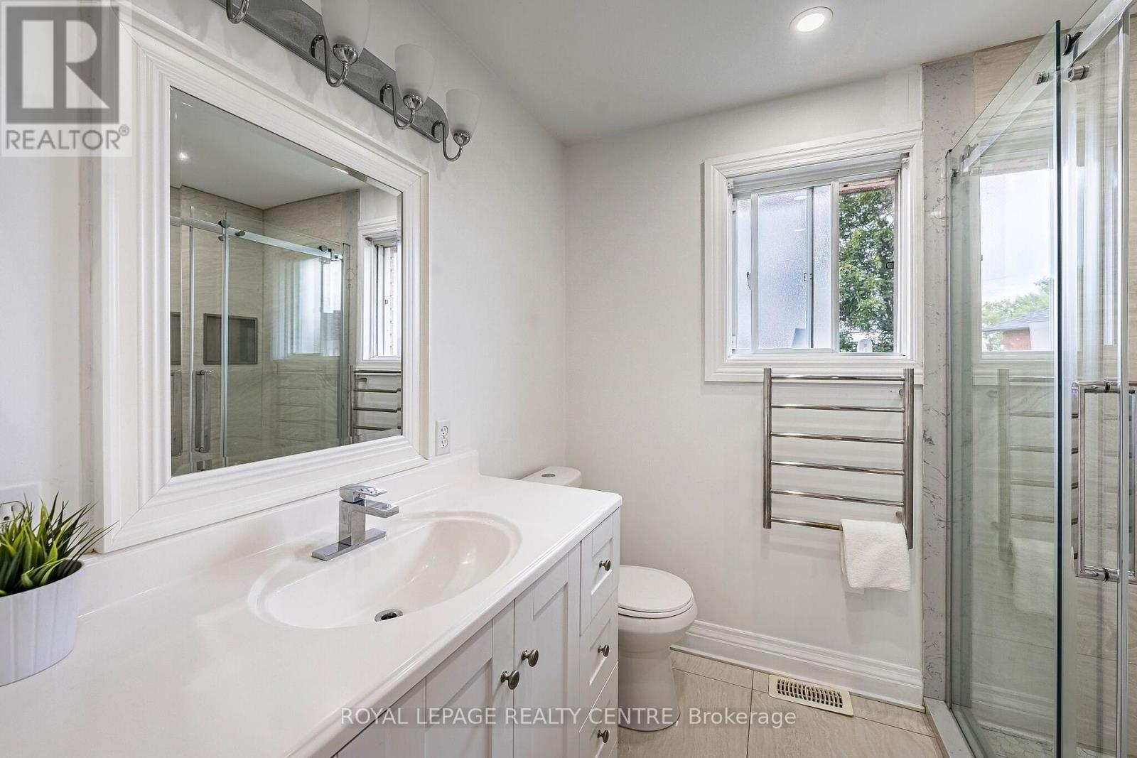 3 Vineberg Drive, Hamilton, Ontario  L9B 2P6 - Photo 34 - X13703544