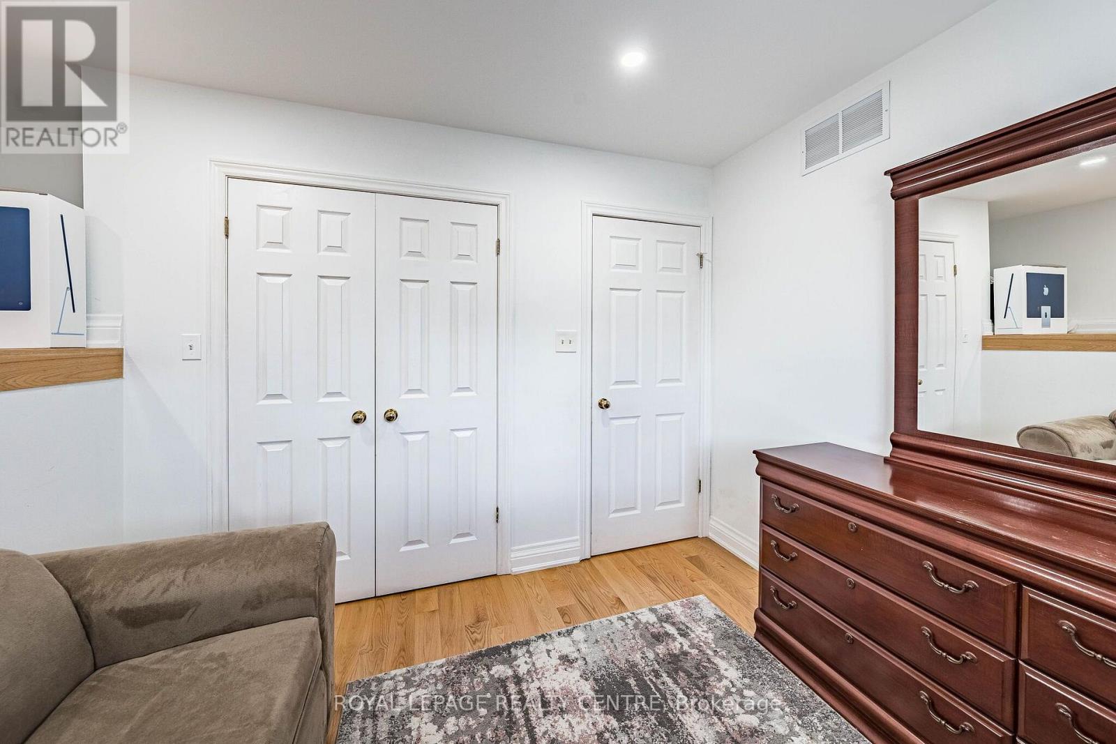 3 Vineberg Drive, Hamilton, Ontario  L9B 2P6 - Photo 43 - X13703544