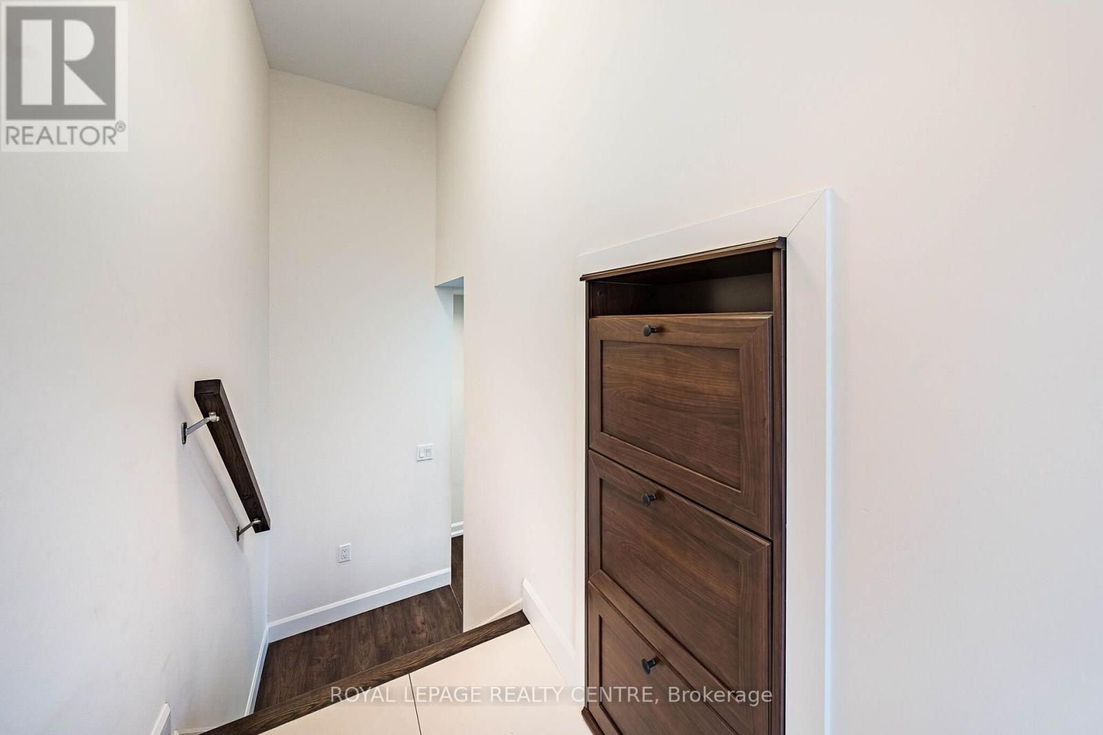 3 Vineberg Drive, Hamilton, Ontario  L9B 2P6 - Photo 48 - X13703544