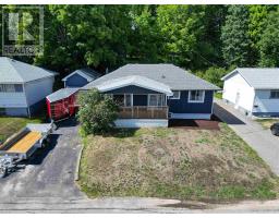 44 Axmith AVE, Elliot Lake, Ontario