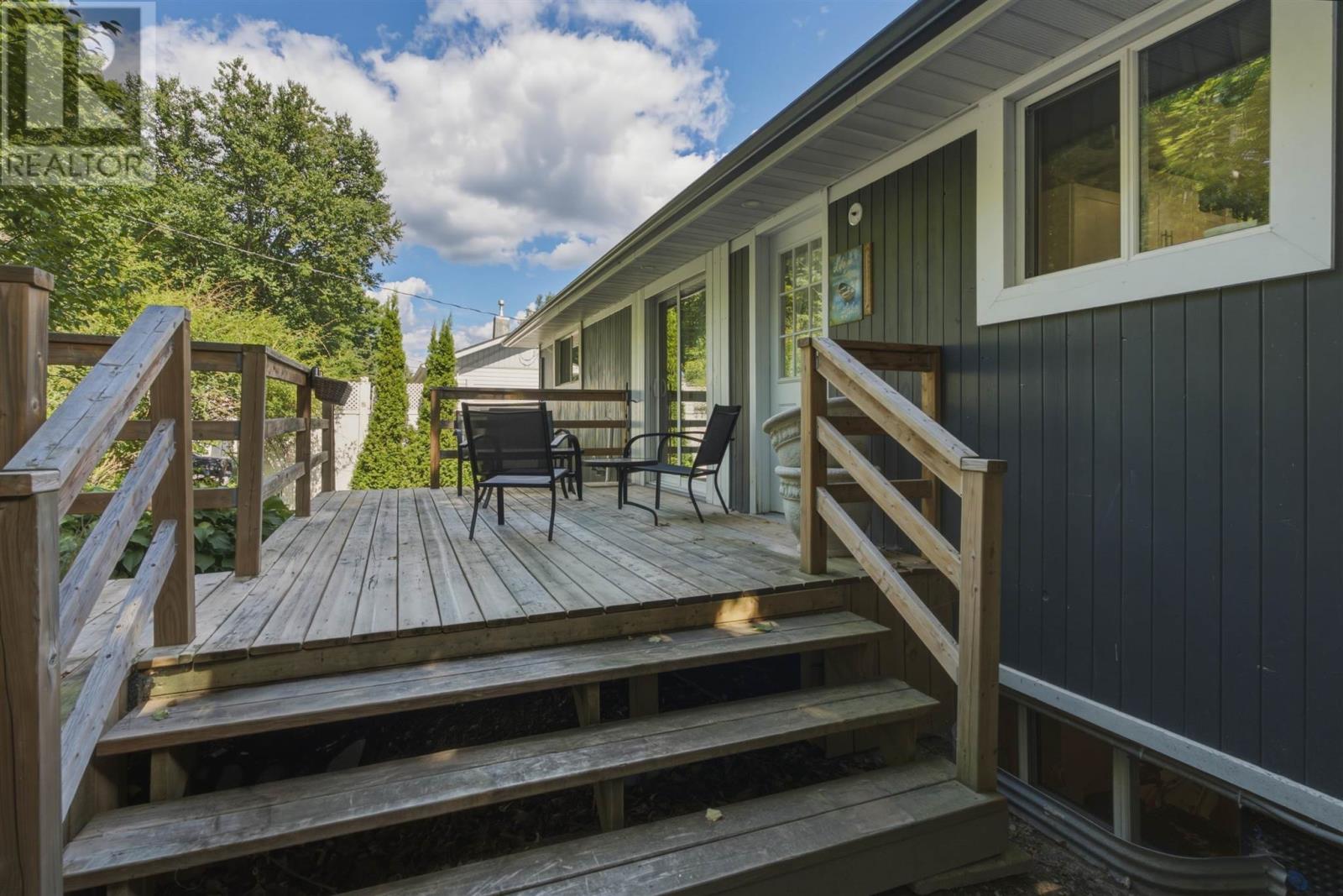 44 Axmith Ave, Elliot Lake, Ontario  P5A 1B7 - Photo 29 - SM262259