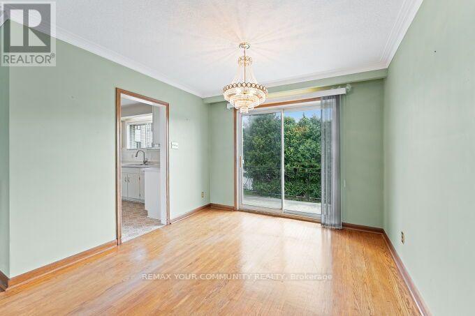 225 16th Avenue, Richmond Hill, Ontario  L4C 7A6 - Photo 11 - N13587544