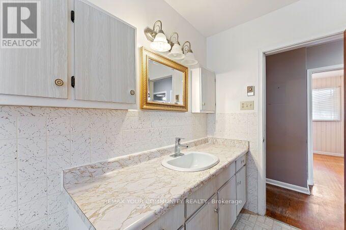 225 16th Avenue, Richmond Hill, Ontario  L4C 7A6 - Photo 23 - N13587544