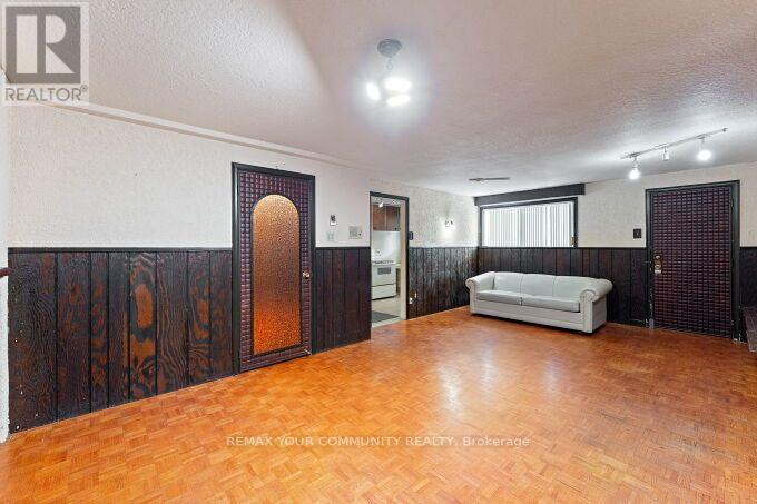 225 16th Avenue, Richmond Hill, Ontario  L4C 7A6 - Photo 30 - N13587544