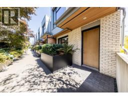 5490 OAK STREET, Vancouver, British Columbia