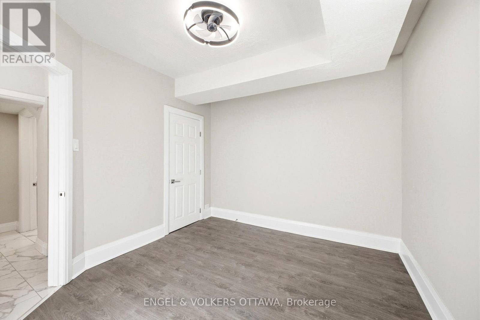 1 - 287 St Laurent Boulevard, Ottawa, Ontario  K1K 2Z3 - Photo 12 - X13703664