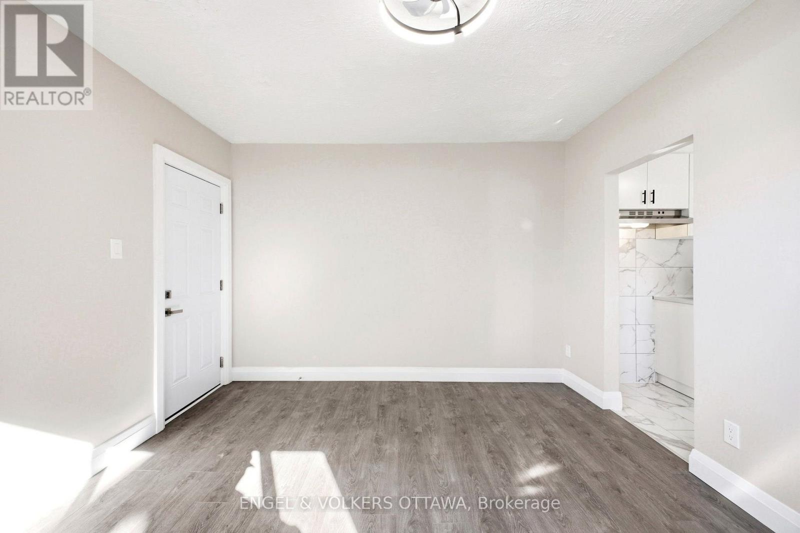 1 - 287 St Laurent Boulevard, Ottawa, Ontario  K1K 2Z3 - Photo 13 - X13703664