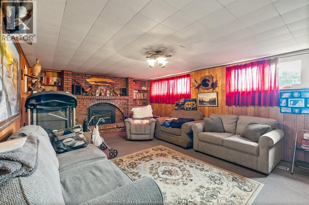3325 Baseline Road, Windsor, Ontario  N9V 0A2 - Photo 13 - 26013986