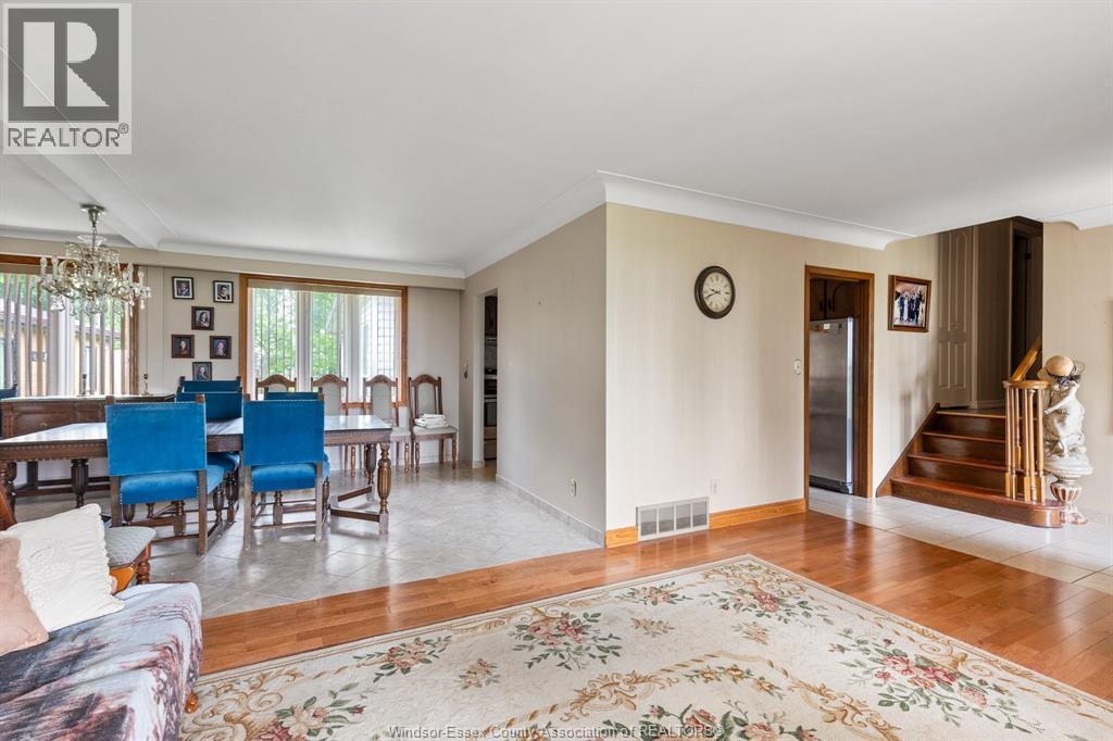 3325 Baseline Road, Windsor, Ontario  N9V 0A2 - Photo 4 - 26013986
