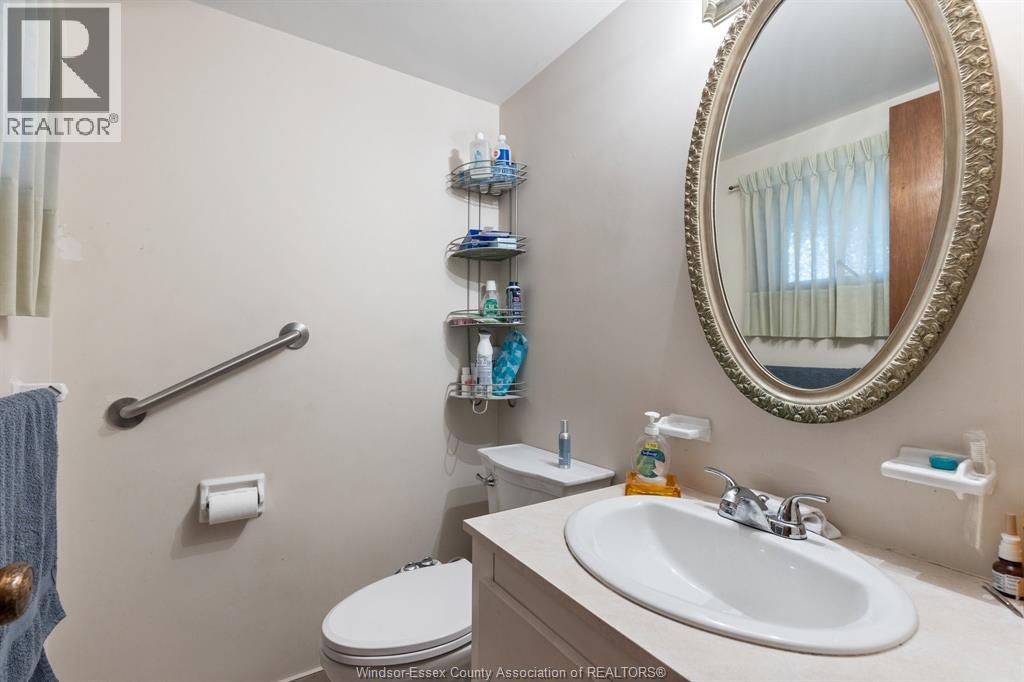 3325 Baseline Road, Windsor, Ontario  N9V 0A2 - Photo 11 - 26013986