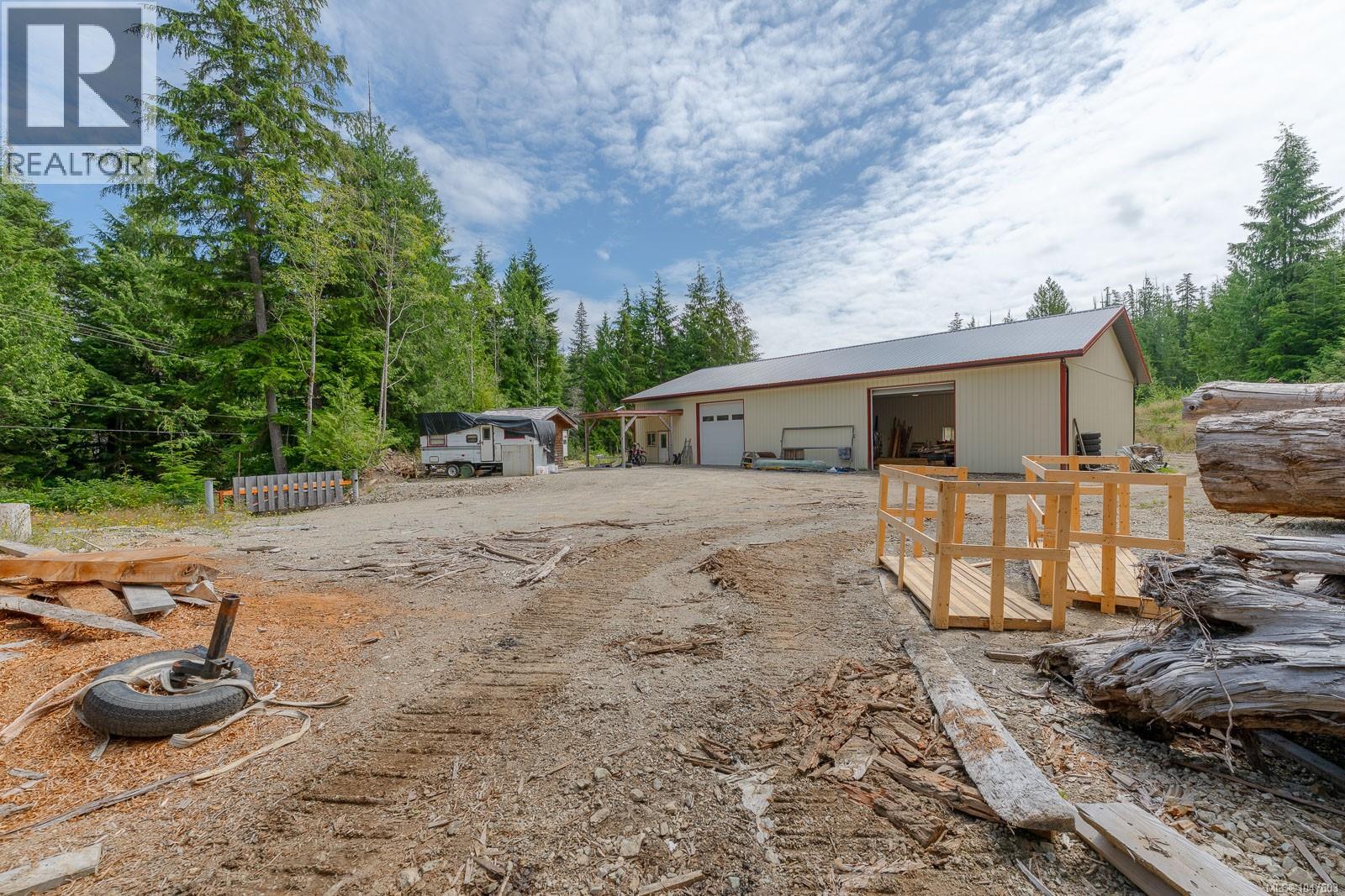 721 Bamfield Rd, Bamfield, British Columbia  V0R 1B0 - Photo 4 - 1047603