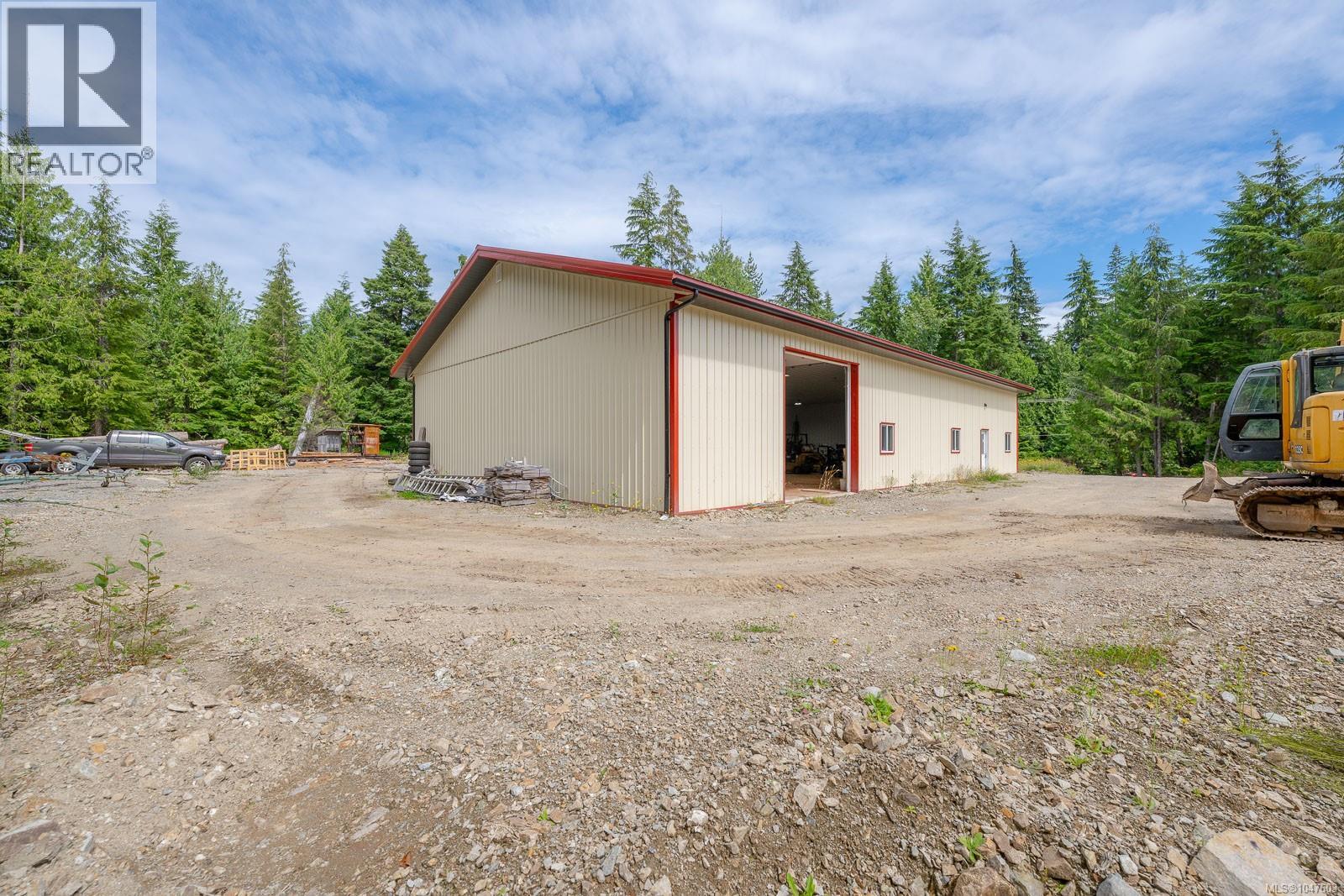 721 Bamfield Rd, Bamfield, British Columbia  V0R 1B0 - Photo 7 - 1047603