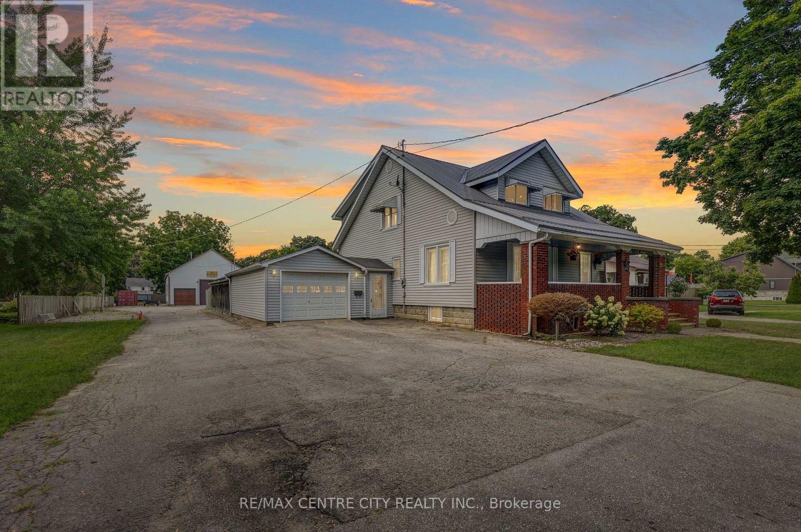 264 John Street S, Aylmer, Ontario  N5H 2E2 - Photo 2 - X13703714