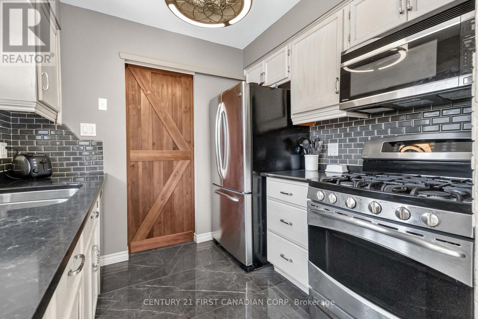 138 Harding Crescent, London South, Ontario  N6E 1G3 - Photo 11 - X13703744
