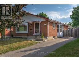 138 HARDING CRESCENT, London South, Ontario