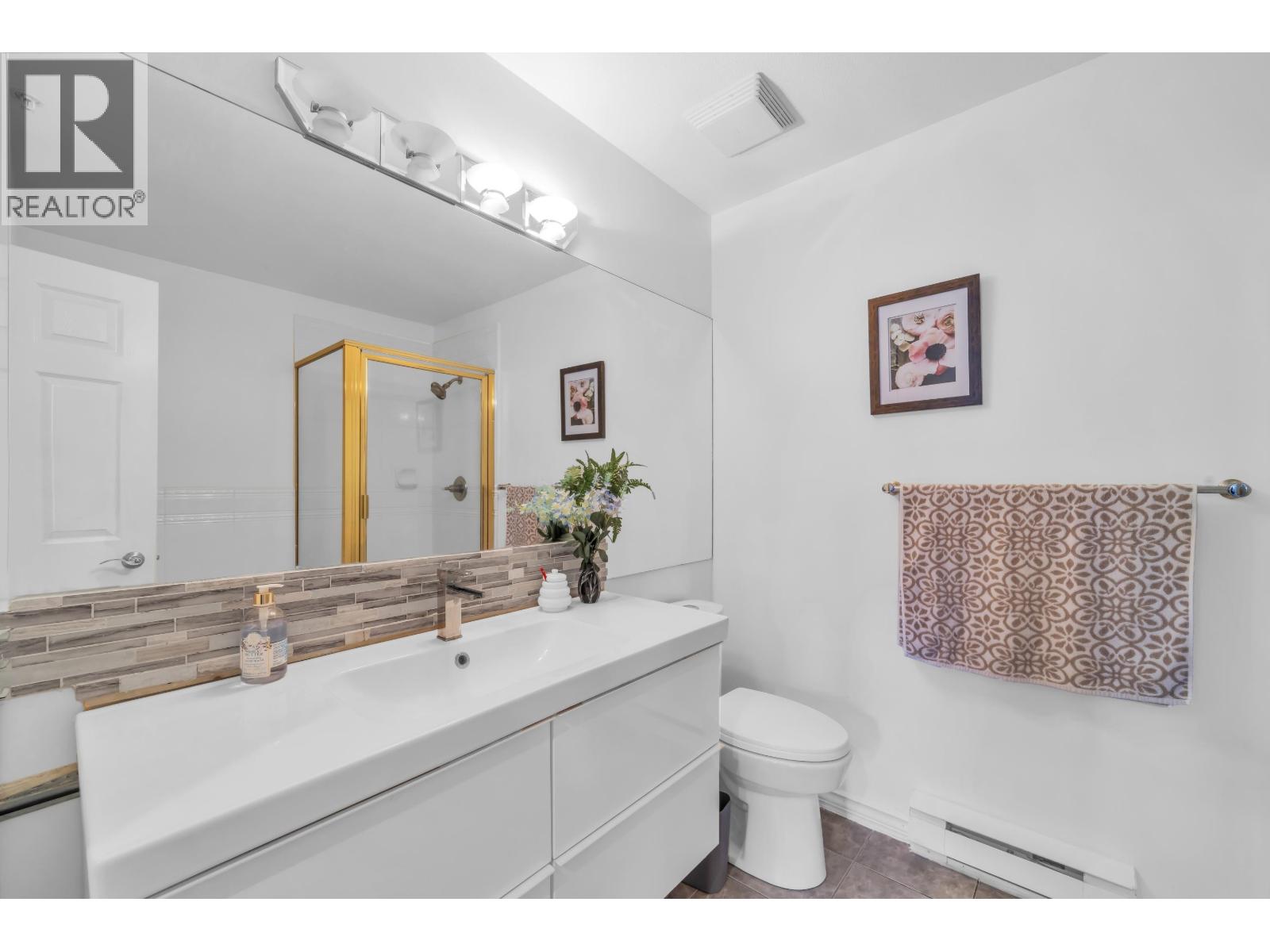 210 3176 Plateau Boulevard, Coquitlam, British Columbia V3E 3J2 - Photo 18 - R3151609
