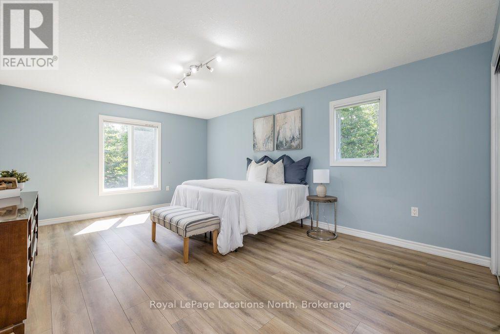 77 Pennsylvania Avenue, Wasaga Beach, Ontario  L9Z 3A8 - Photo 16 - S13703718