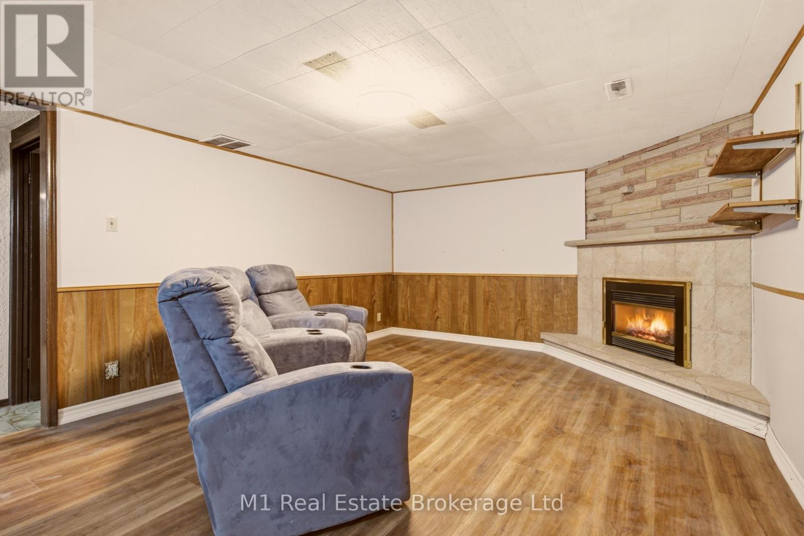 27 Palermo Crescent, Guelph (Grange Road), Ontario  N1E 2J8 - Photo 31 - X13703738