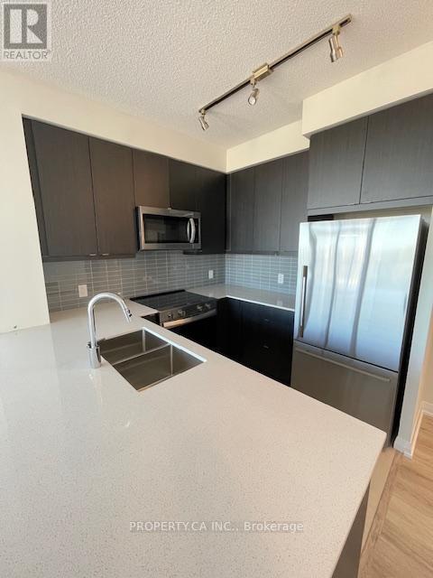 2222 - 3270 Sheppard Avenue E, Toronto, Ontario  M1T 3K3 - Photo 4 - E13703722