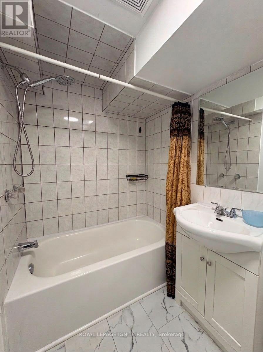 Bsmt - 7 Marlena Drive, Toronto, Ontario  M1E 2Y9 - Photo 4 - E13703728