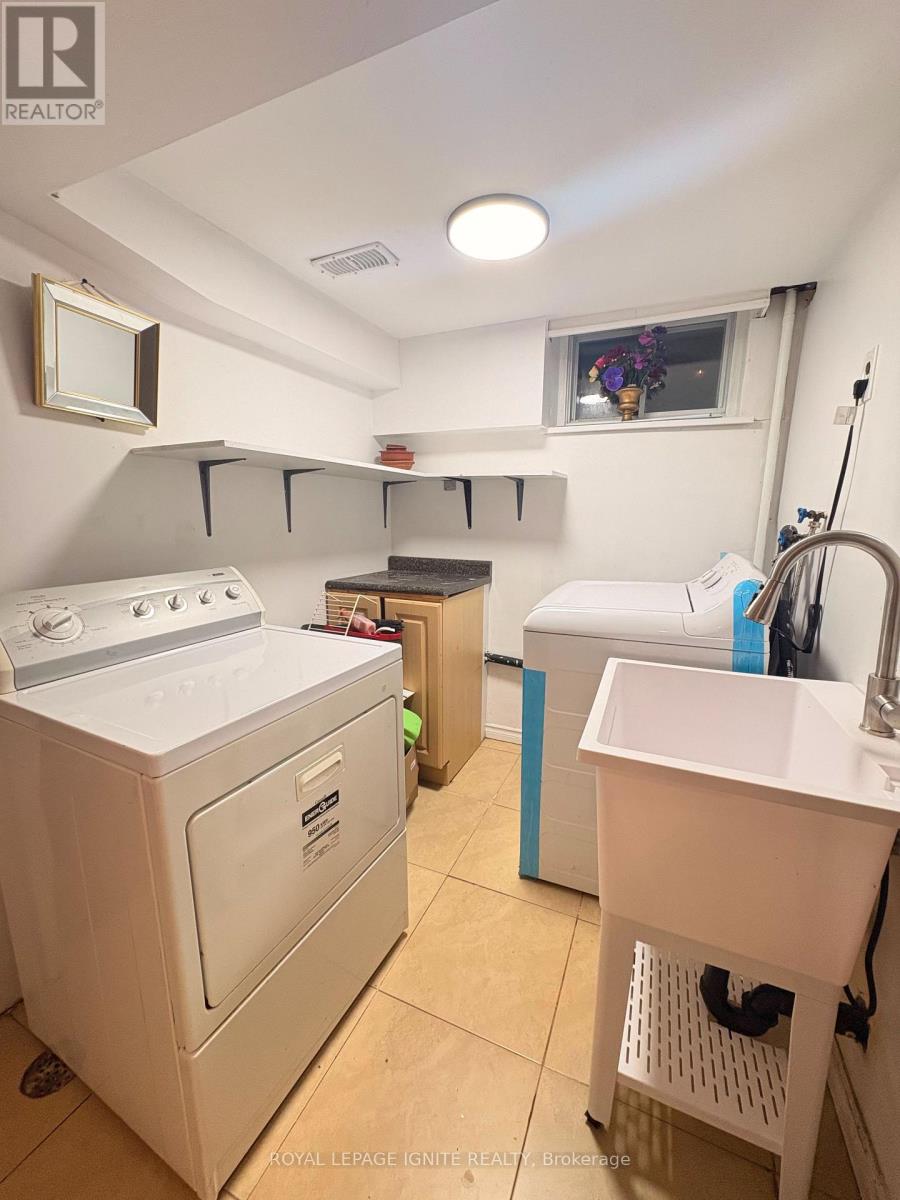 Bsmt - 7 Marlena Drive, Toronto, Ontario  M1E 2Y9 - Photo 8 - E13703728