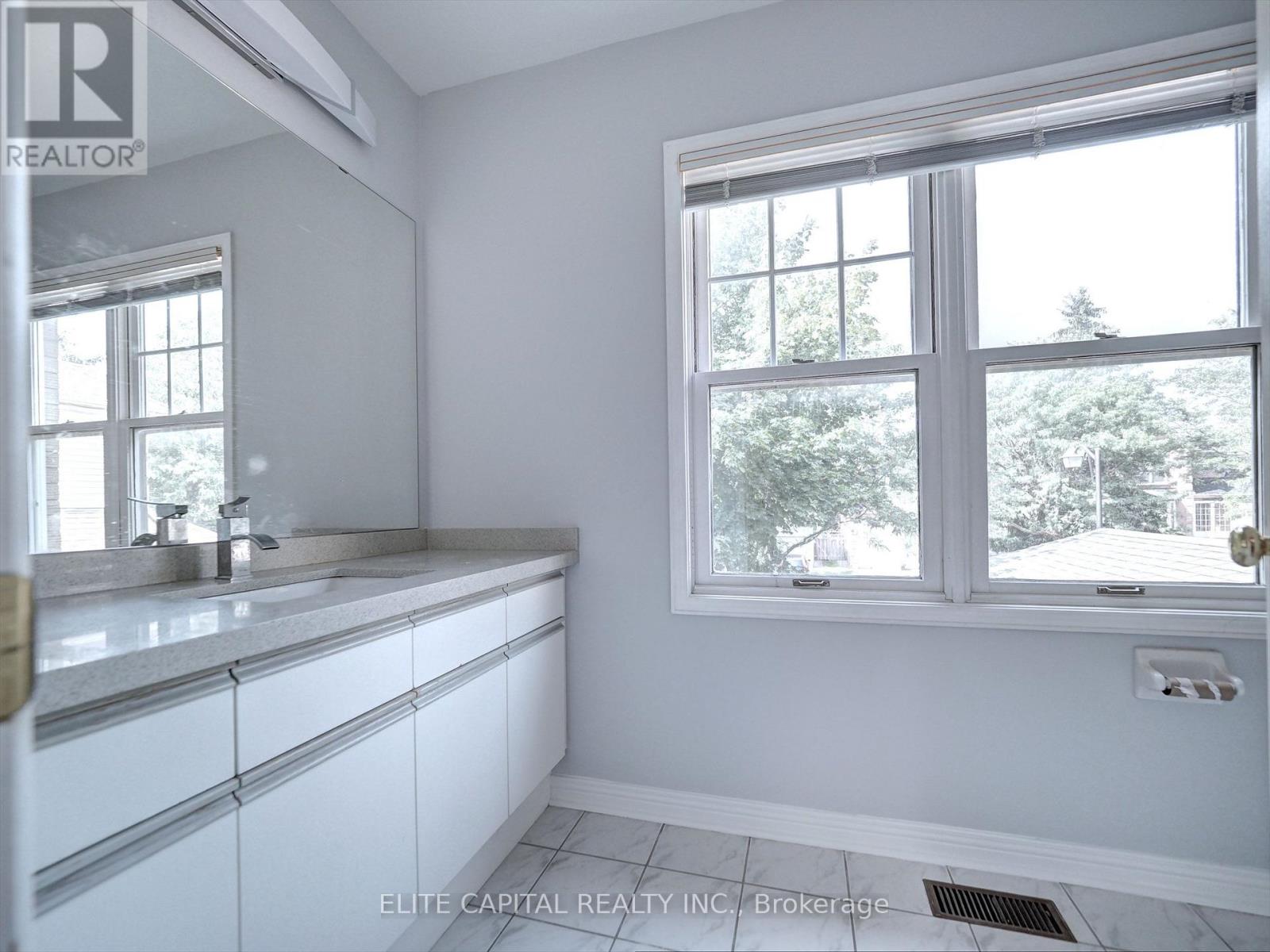 95 Paddock Lane, Markham (Markville), Ontario  L3P 7S2 - Photo 14 - N13703712