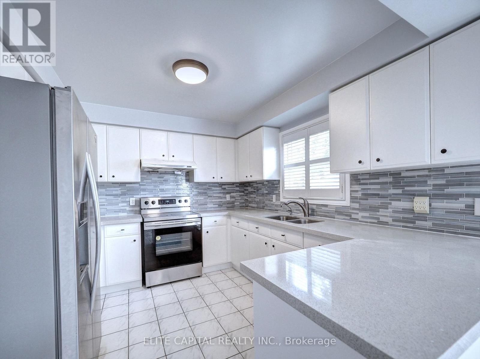 95 Paddock Lane, Markham (Markville), Ontario  L3P 7S2 - Photo 6 - N13703712