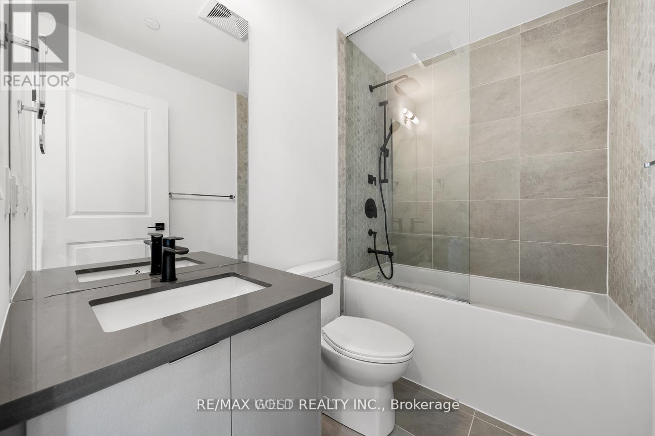 716 - 2489 Taunton Road, Oakville, Ontario  L6H 3R9 - Photo 5 - W13703692
