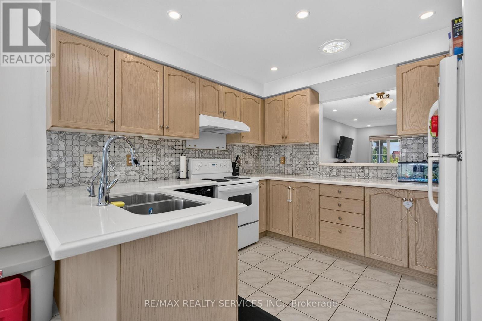 62 Fletchers Creek Boulevard, Brampton, Ontario  L6X 4T1 - Photo 16 - W13703700