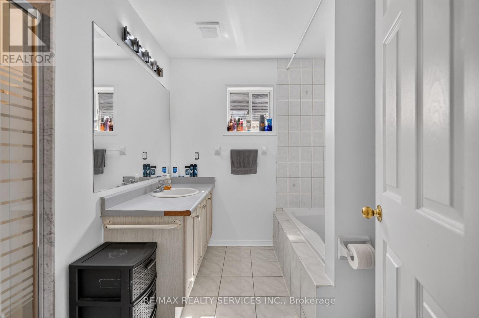 62 Fletchers Creek Boulevard, Brampton, Ontario  L6X 4T1 - Photo 23 - W13703700