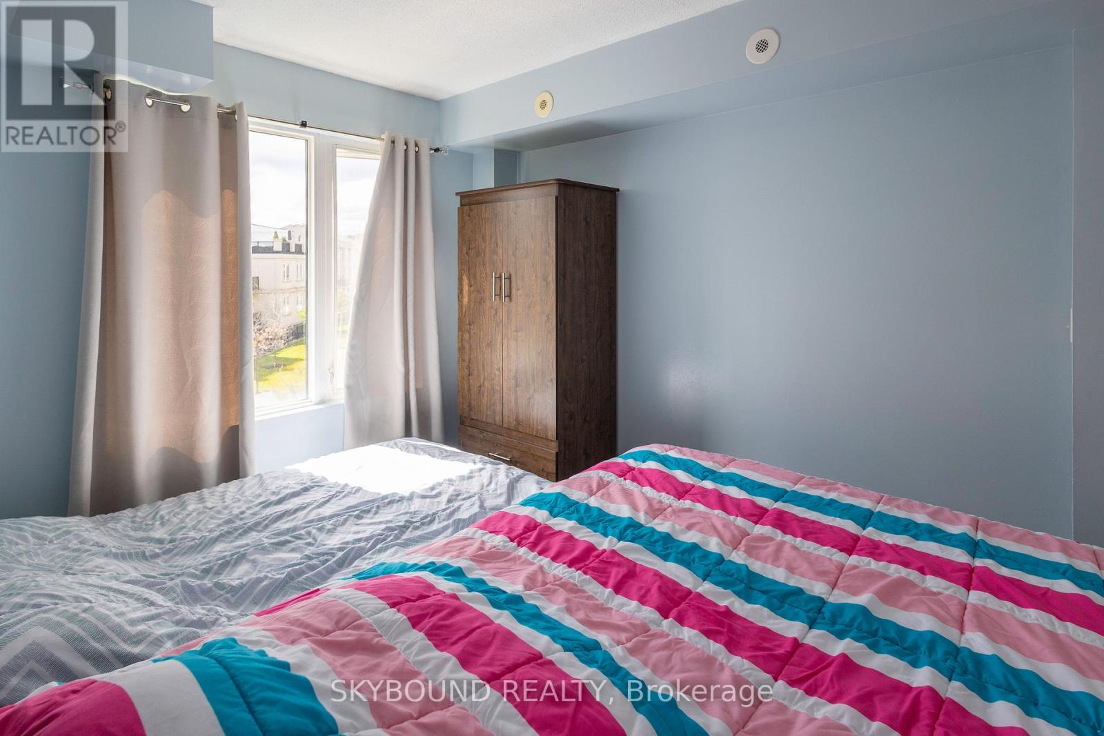 2033 - 3043 Finch Avenue W, Toronto, Ontario  M9M 0A4 - Photo 7 - W13703702
