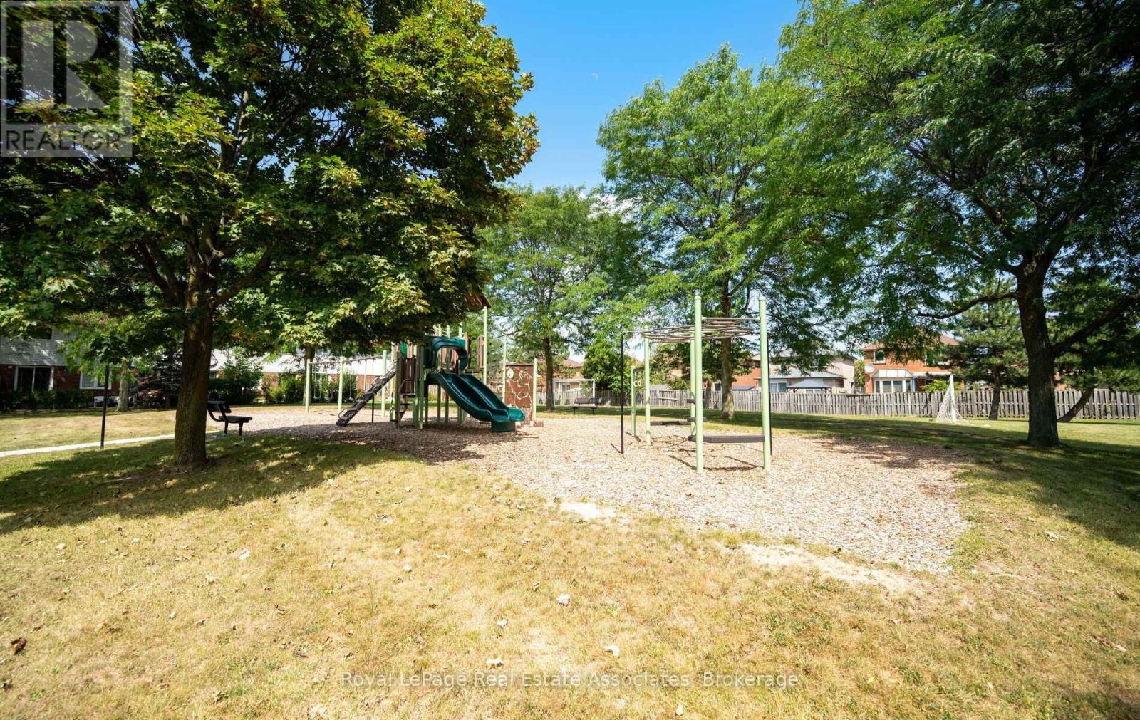 19 - 1485 Torrington Drive, Mississauga, Ontario  L5V 1Y3 - Photo 31 - W13703740
