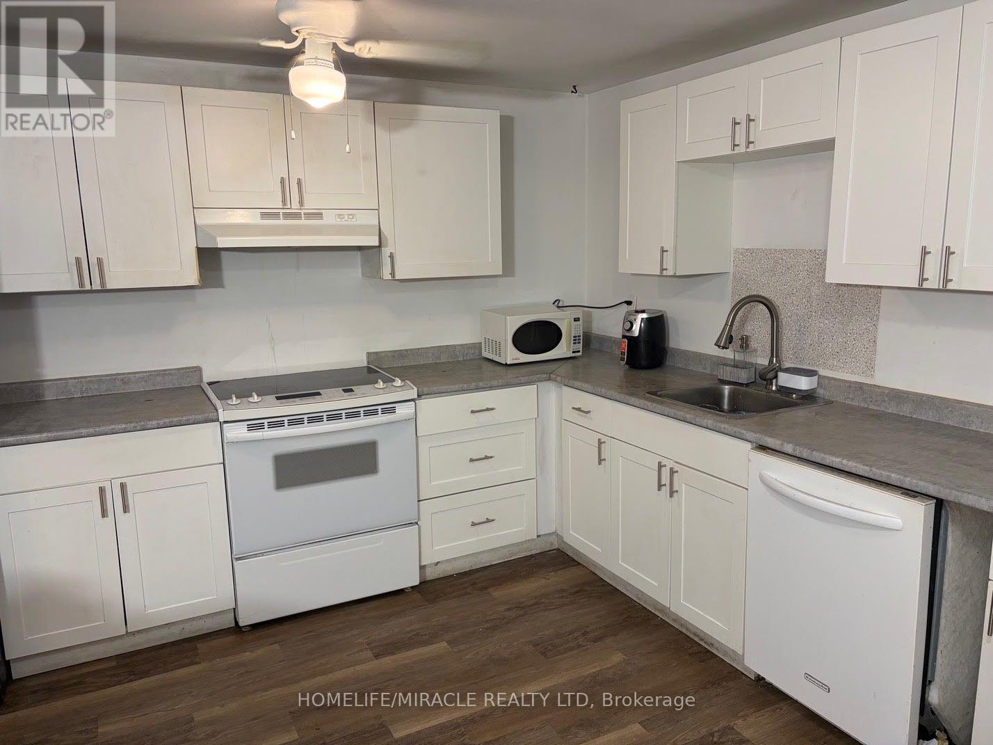 99 High Street, Collingwood, Ontario  L9V 4V4 - Photo 5 - S13695750