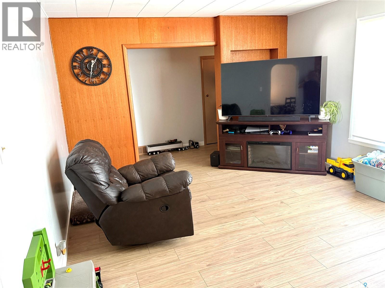 301 26th Street W, Battleford, Saskatchewan  S0M 0E0 - Photo 10 - SK046381