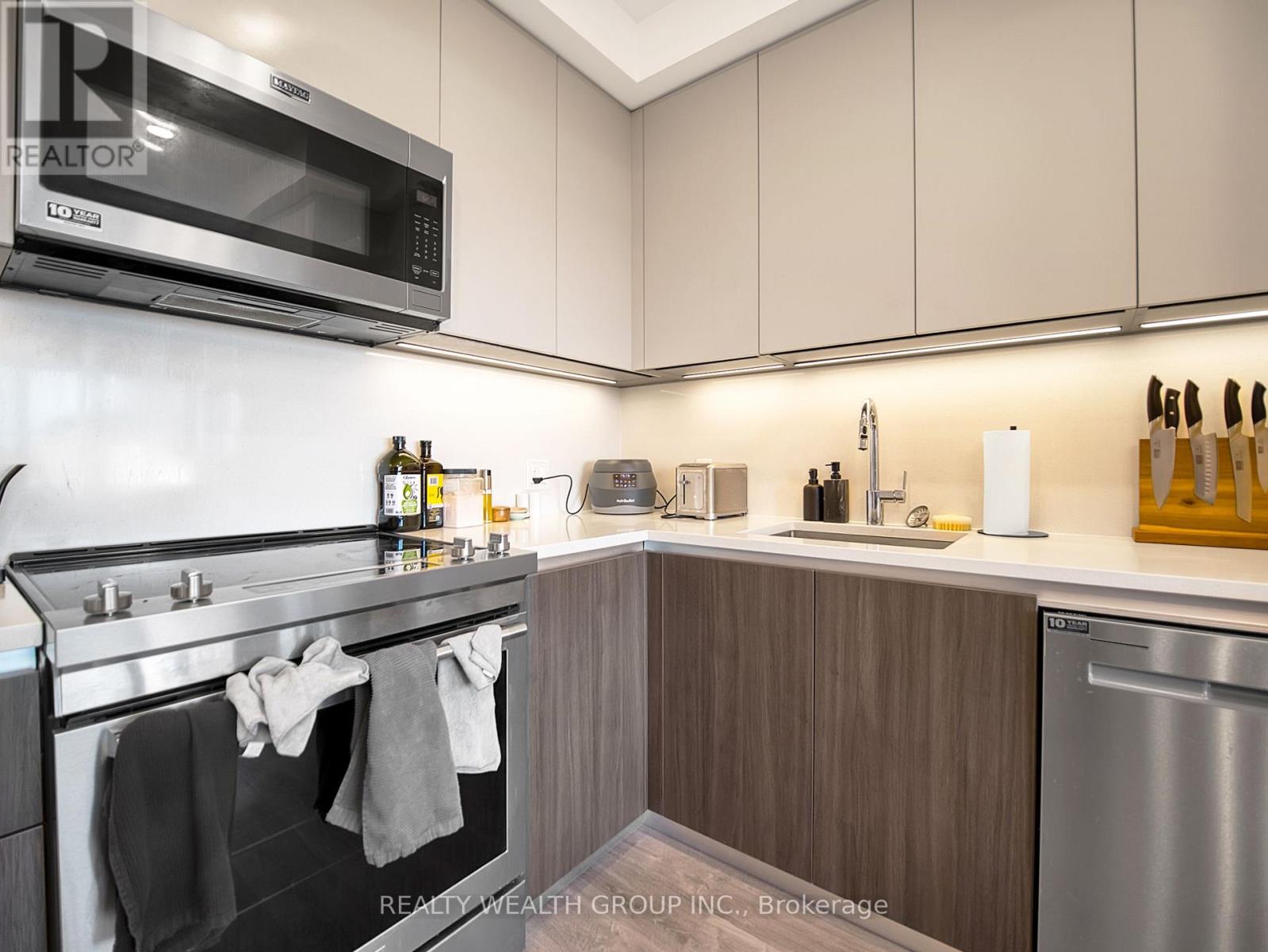 409 - 195 Hunter Street E, Peterborough, Ontario  K9H 0K6 - Photo 7 - X13703732