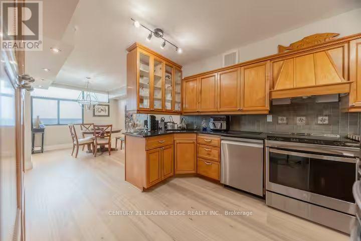 1805 - 380 King Street, London East, Ontario  N6B 3L6 - Photo 16 - X13703746