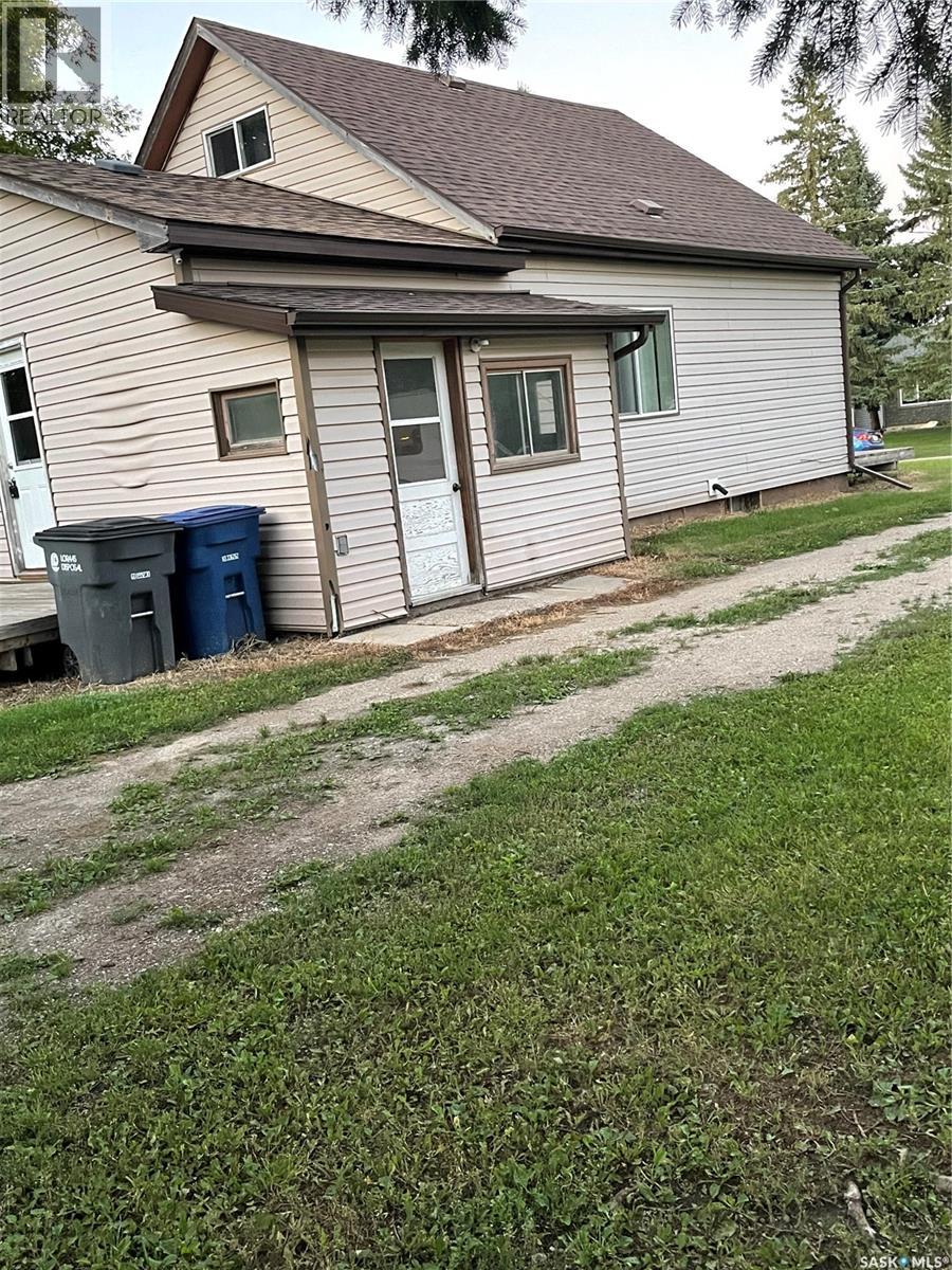 406 Southesk Street, Whitewood, Saskatchewan  S0G 5C0 - Photo 4 - SK032084