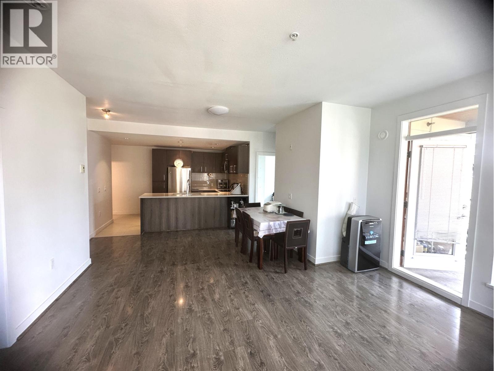 Listing Picture 16 of 26 : 513 5983 GRAY AVENUE, Vancouver / 溫哥華 - 魯藝地產 Yvonne Lu Group - MLS Medallion Club Member